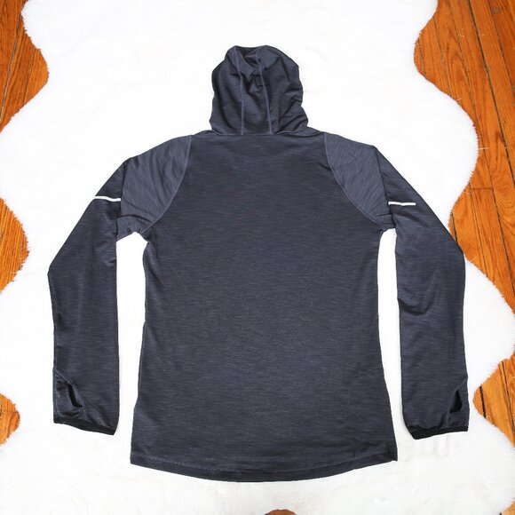 ASICS Hooded Reflective Sweat Wicking Performance Top with Thumb Holes -… - Picture 2 of 14